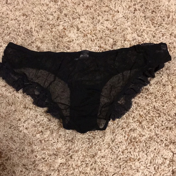 VS - matching babydoll (M)/panty (M) set - never worn - Picture 11 of 13